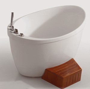 BT B freestanding bathtub